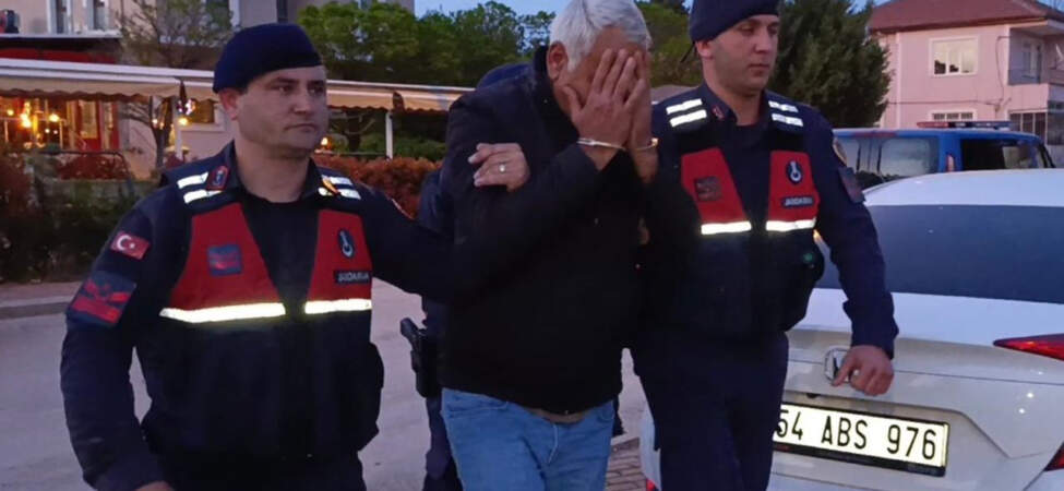 Denizli’de Mide Bulandıran Olay: Öğrencileri Taciz Eden Bakkal Tutuklandı
