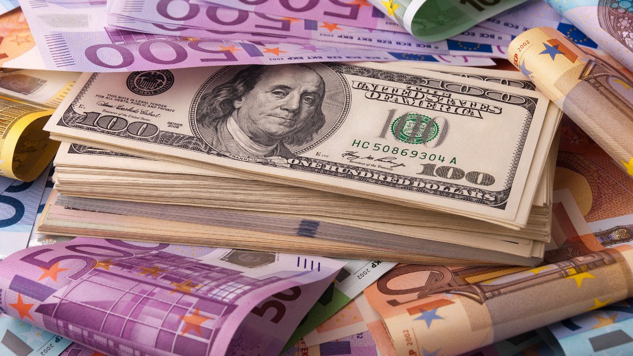 Dolar ve Euro Güne Nasıl Başladı? İşte Serbest Piyasada İlk Döviz Fiyatları