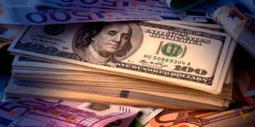 Döviz Piyasasında ‘Barış’ Tansiyonu: Dolar ve Euro Güne Yükselişle Başladı
