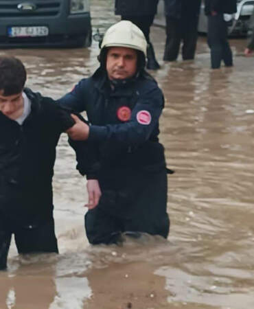 Gaziantep’te Eğitime ‘Süper Hücre’ Engeli: 39 Okulda Yarın Ders Zili Çalmayacak
