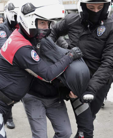 İstanbul’da 1 Mayıs Bilançosu: 575 Gözaltı