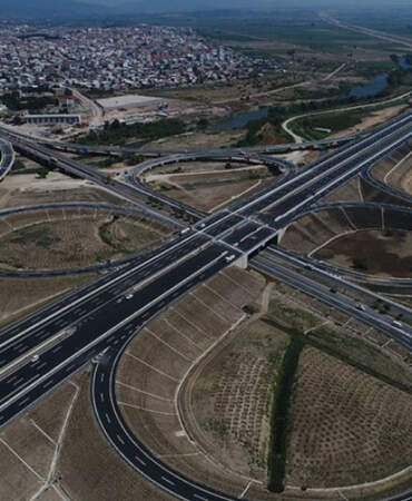 İzmir Çevre Yolu Ücretli mi Oluyor? Milyonlarca Sürücüyü İlgilendiren Açıklama Geldi