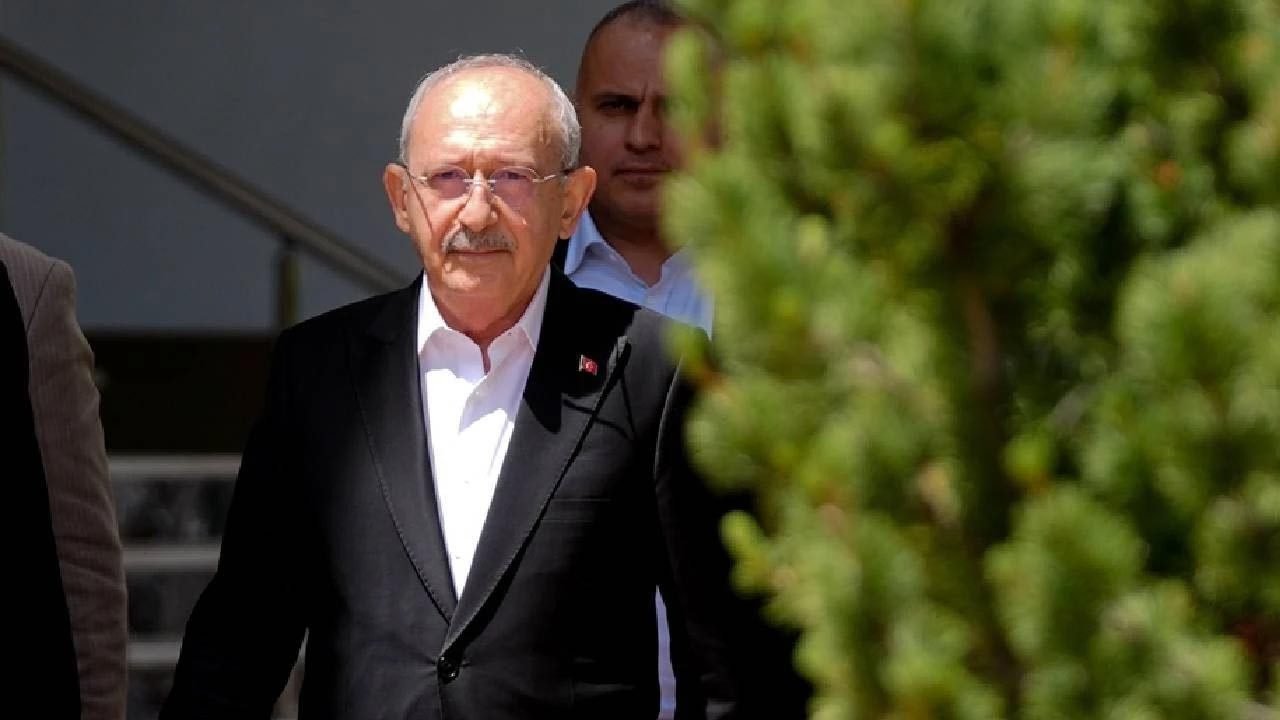 Kılıçdaroğlu Bu Akşam CHP Genel Merkezi’ne Gidecek mi? Basın Danışmanı Sönmez’den Yanıt Geldi