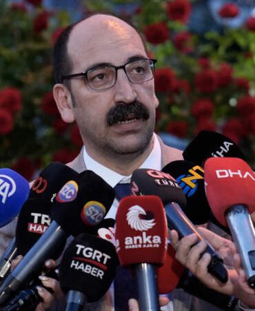 Kemal Kılıçdaroğlu İl ve İlçe Örgütlerini Görevden mi Aldı? Resmi Açıklama Geldi
