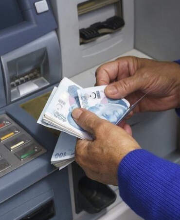 Mayıs Ayı Yaşlı ve Engelli Aylıkları Hesaplara Yatırılmaya Başlandı