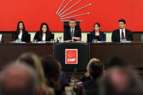 Özgür Özel Başkanlığı’ndaki CHP MYK Toplantısı Sona Erdi