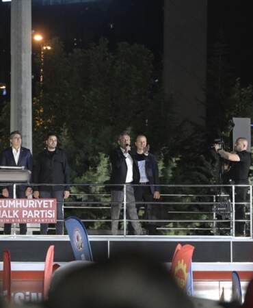 Özgür Özel: CHP’nin Mücadelesi Türkiye’nin Mücadelesidir