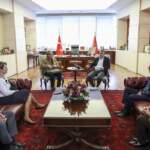 Özgür Özel, CHP İl Başkanlarıyla Toplandı