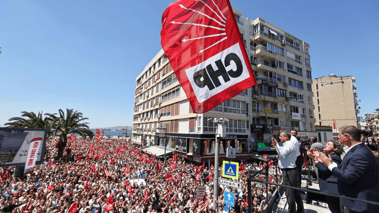 Özel Hakkında Bomba İddia: Yeni Parti Hazır, Adı ve Kuruluş Tarihi Belirlendi