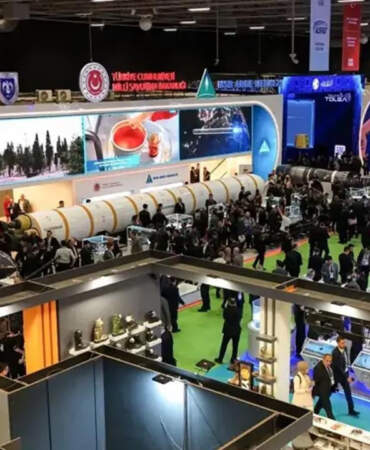 SAHA 2026’da ‘Halk Günü’ Yoğunluğu: Türkiye’nin Gurur Projeleri Vitrine Çıktı! YILDIRIMHAN İlgi Odağı Oldu