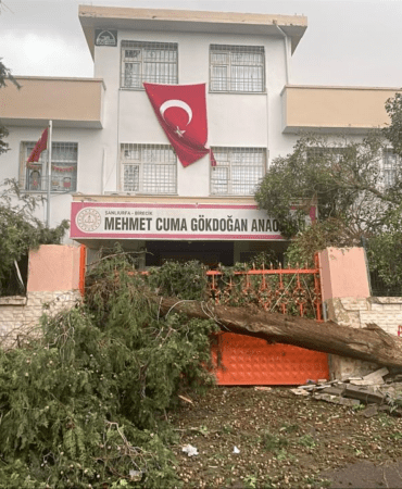Şanlıurfa’nın 2 İlçesinde Eğitime 4 Gün Olumsuz Hava Engeli