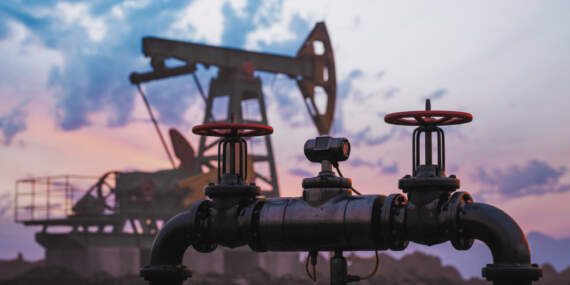 Trump’ın Hürmüz Açıklaması Piyasaları Salladı: Petrol Fiyatlarında Keskin Düşüş