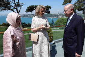 Cumhurbaşkanı Erdoğan Belçika Kraliçesi Mathilde’yi Ağırladı: ‘AB Savunmasında Yer Almalıyız’
