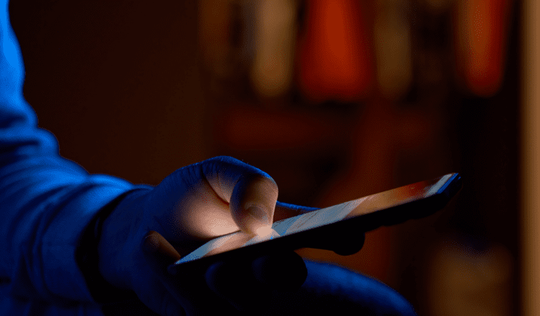 WhatsApp’ta ‘Anneler Günü’ Tuzağı: Kahve Dünyası Adıyla 50 Bin Liralık Vurgun Girişimi