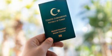 Yeşil Pasaportta Kapsam Genişliyor! O Meslek Grubu da Yararlanacak