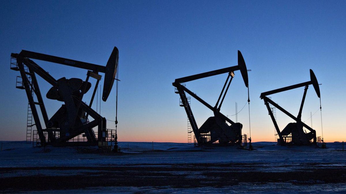 Brent petrolün varil fiyatı 96 doları aştı