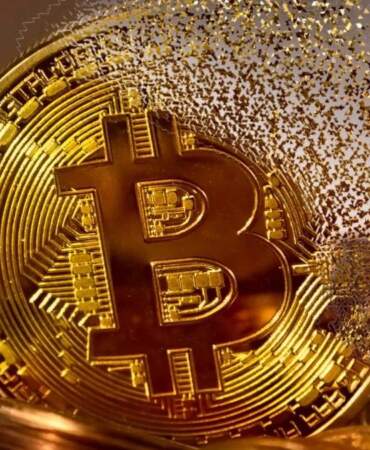 Yatırımcılar tedirgin, Bitcoin’de sert düşüş: Piyasada 3 kritik risk