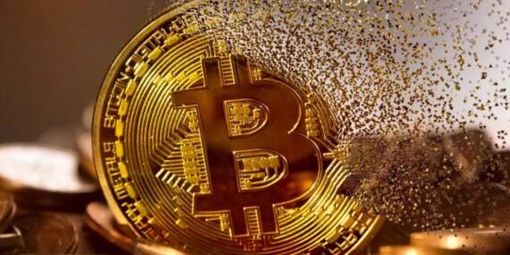 Yatırımcılar tedirgin, Bitcoin’de sert düşüş: Piyasada 3 kritik risk