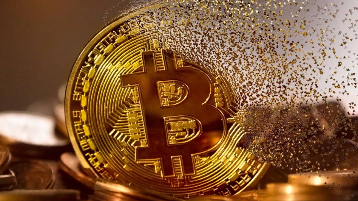 Yatırımcılar tedirgin, Bitcoin’de sert düşüş: Piyasada 3 kritik risk