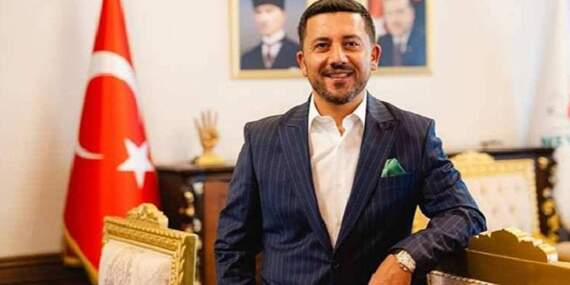 Bir belediye başkanı daha AK Parti’ye geçiyor