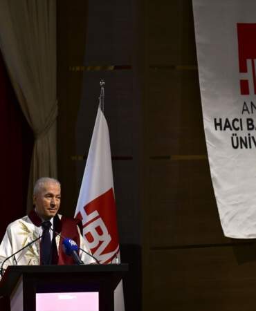 HBV Mezuniyet Töreni Gerçekleşti
