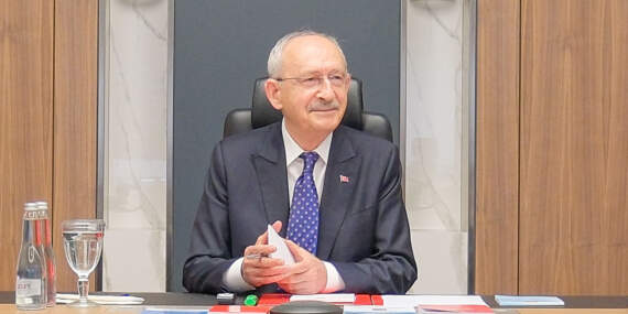 CHP’de ‘Mutlak Butlan’ Depremi Sürüyor: Kılıçdaroğlu’ndan İl Başkanlarına ‘Ya Arının Ya Bırakın’ Resti