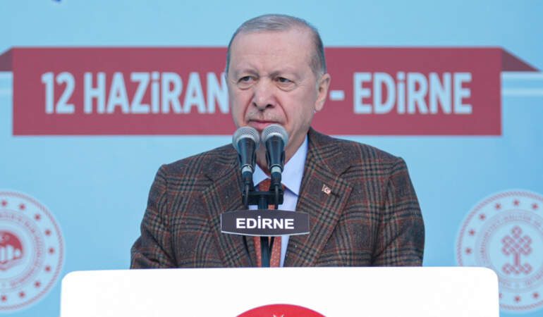 Cumhurbaşkanı Erdoğan’dan Muhalefete Salvolar: ‘CHP Sanki Dövüş Kulübü! Vekil misiniz Yoksa Militan mı?’