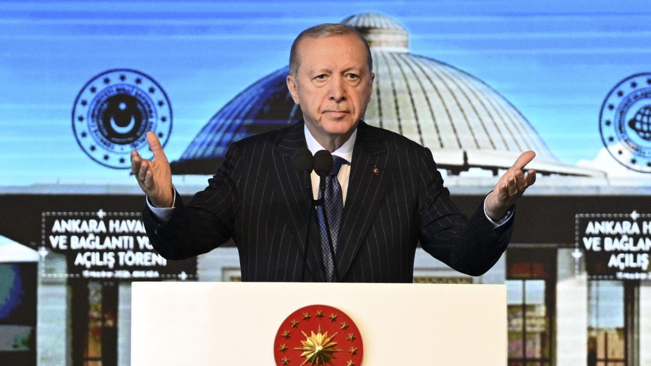 Cumhurbaşkanı Erdoğan’dan Türkiye Yüzyılı Mesajı: Kimse Bizi Hedeflerimizden Alıkoyamaz, 2026 Zirveler Yılı Oluyor