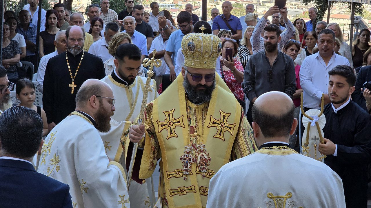 Dünyanın İlk Mağara Kilisesinde Kadim Buluşma: Hatay’da Aziz Petrus ve Pavlus Bayramı Kutlandı