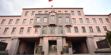 Generalin Astsubayı Darp Ettiği İddialarına MSB’den Açıklama: ‘Disipline Aykırı Hareket Eden Kim Olursa Olsun Gereken Yapılır’
