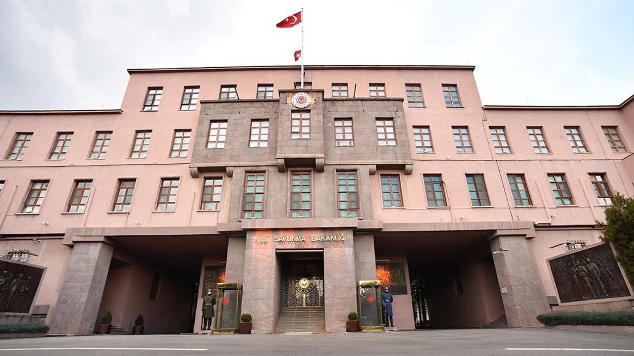 Generalin Astsubayı Darp Ettiği İddialarına MSB’den Açıklama: ‘Disipline Aykırı Hareket Eden Kim Olursa Olsun Gereken Yapılır’