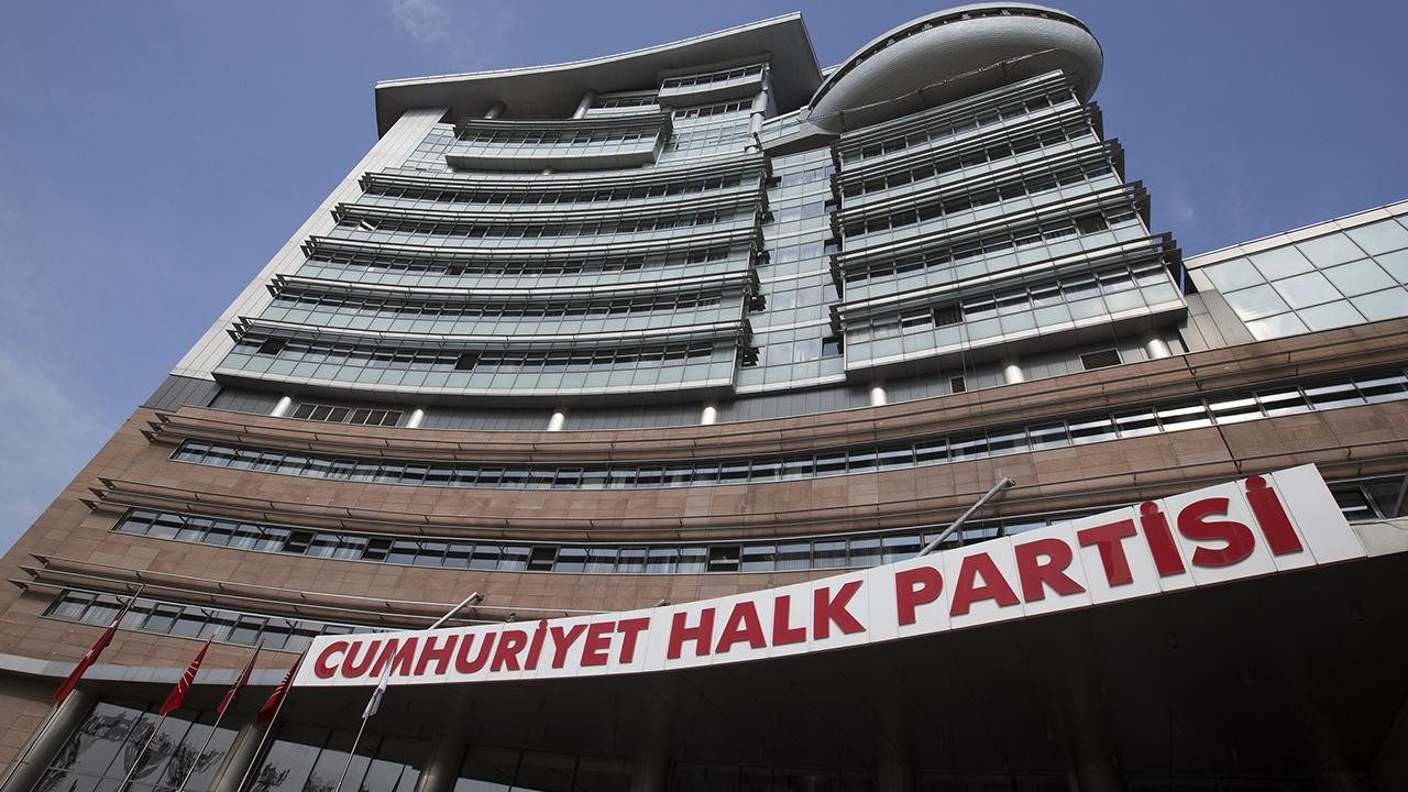 Meclis’te Yeni Grup Hazırlığı İddiası: ‘CHP’den 86 Milletvekili ve 74 İl Başkanı Bizim Partiye Katılıyor’