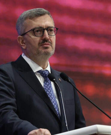 İletişim Başkanı Duran’dan İsrail’e Sert Tepki: ‘Soykırımla Yargılananların Türkiye’ye Ders Vermesi Hadsizliktir’