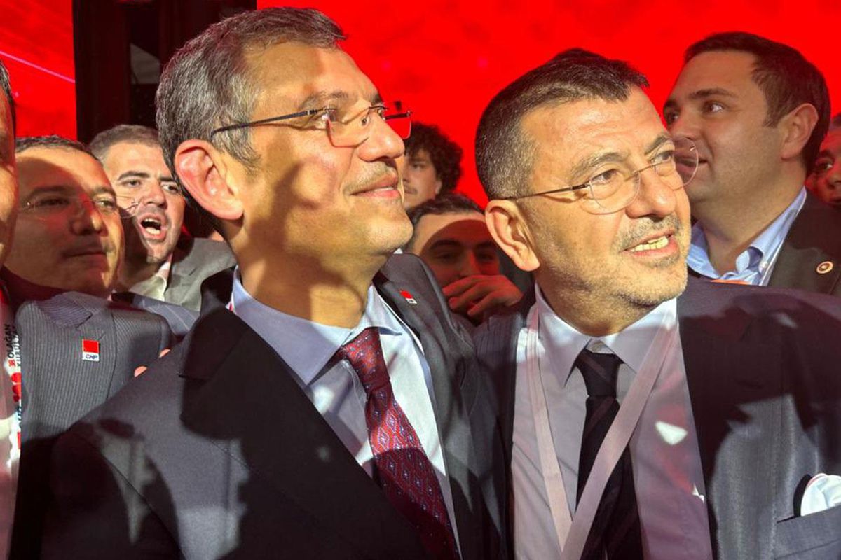 İstanbul Cumhuriyet Başsavcılığı’ndan Özgür Özel ve Veli Ağbaba hakkında yetkisizlik kararı