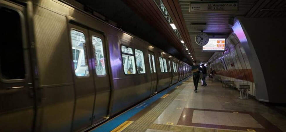 İstanbul’da Metroda İntihar Girişimi