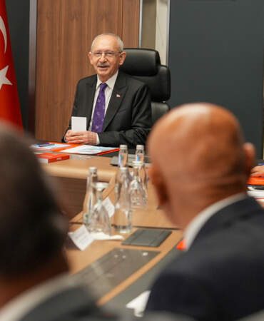CHP’de Karşı Atak: Kılıçdaroğlu Cephesinden Peş Peşe Açıklamalar: ‘Kurultay Toplanamaz’