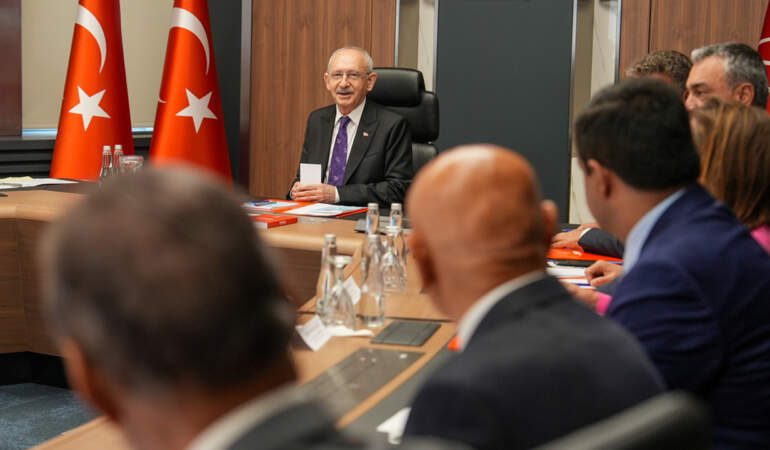 CHP’de Karşı Atak: Kılıçdaroğlu Cephesinden Peş Peşe Açıklamalar: ‘Kurultay Toplanamaz’