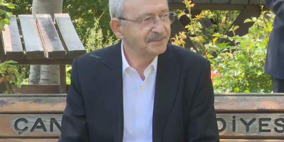Kılıçdaroğlu kameralar karşısına geçti: Özel ile bayramlaşırız, düşman değiliz