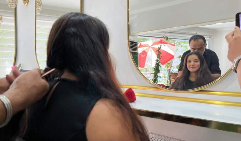 Özlem Deniz’den Anlamlı Bağış