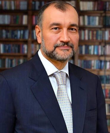 Murat Ülker’den Borç İtirafı: 8 Yılda 40 Fabrika Sattık