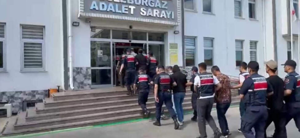 16 İlde 22 Suç Örgütüne Operasyon: Yüzlerce Şüpheli Gözaltına Alındı! 10 Milyar Liralık Para Hareketliliği