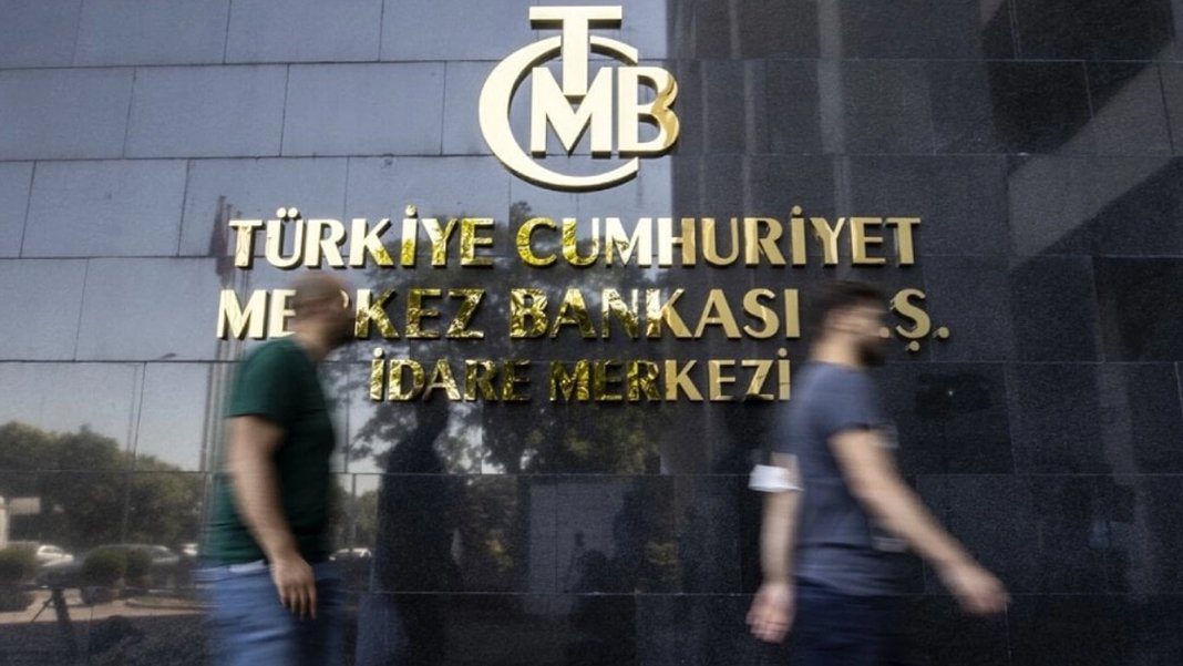 Ekonomistler Merkez’in kararını yorumladı: “Biraz sabredin faizleri indireceğim”