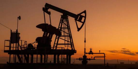 Brent petrolün varil fiyatı 100 doları aştı