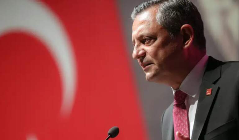 Meclis’te hareketli dakikalar: Özgür Özel dahil 7 milletvekili için 9 yeni dokunulmazlık tezkeresi TBMM’de!