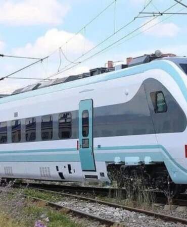 Milli Elektrikli Tren ikinci hattına çıkıyor