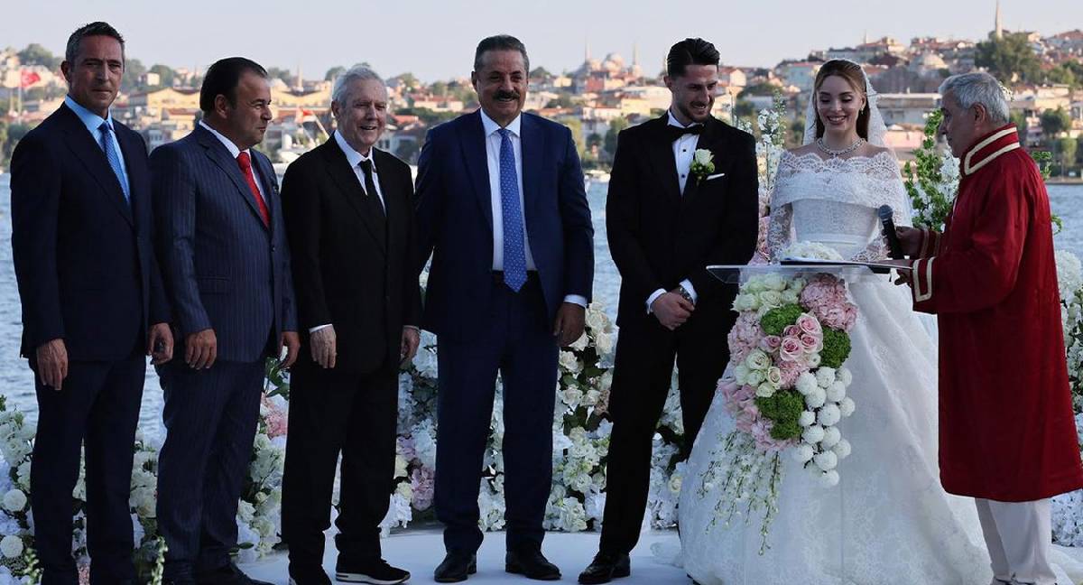 İsmail Yüksek evlendi: Gürcü dansı performansı sosyal medyada gündem oldu