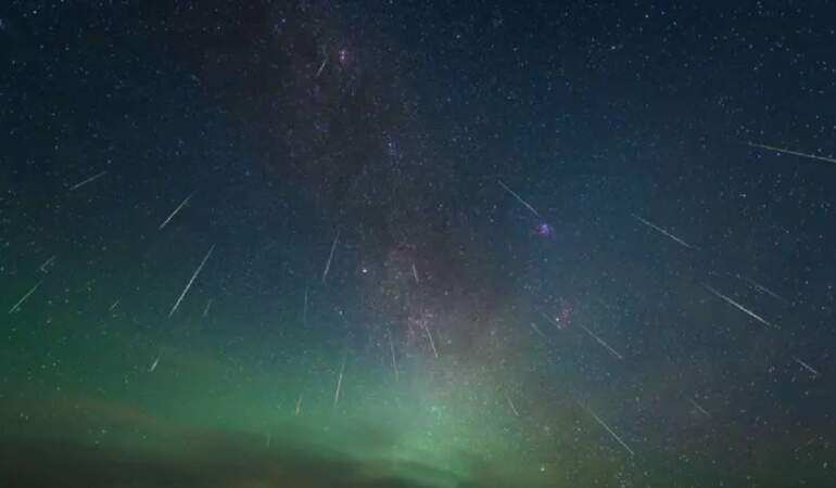 Perseid meteor yağmuru başlıyor: Gökyüzünde görsel şölen