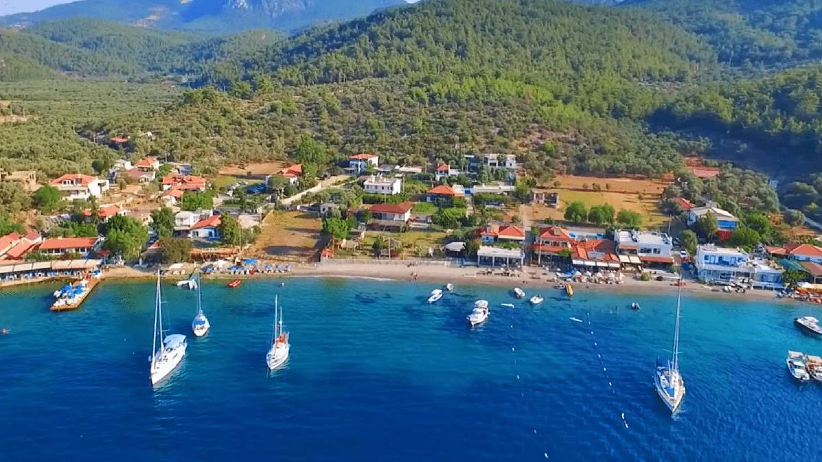 Yaz sıcağında turkuaz suların tadını çıkarın! Muğla’nın saklı cennet koyu