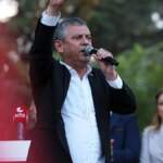 Özgür Özel’in beklediği iki karar da çıkmadı: Yeni parti geliyor