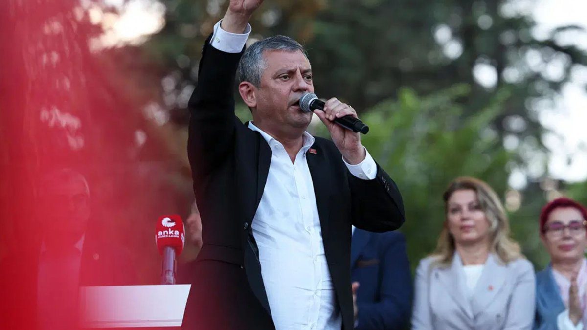 Özgür Özel’in beklediği iki karar da çıkmadı: Yeni parti geliyor